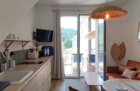 Terracotta - T2 avec Terrasse proche de Cassis - Foto 6