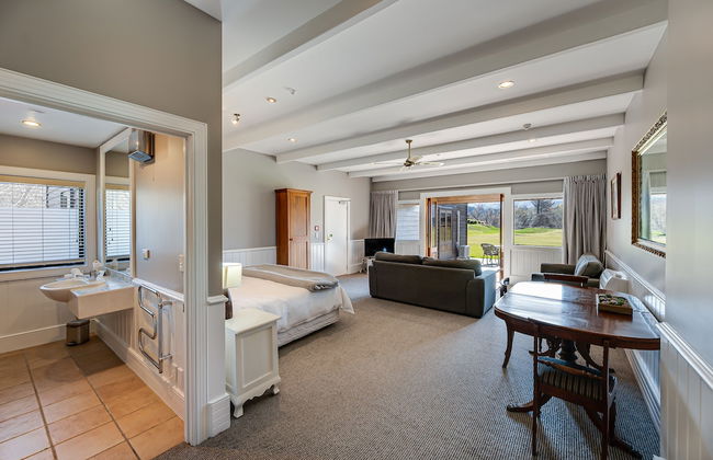 Manata Lodge - Photo 12