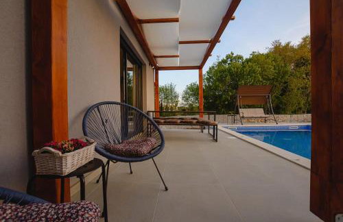 Villa Balun in Orihi - 3 bedrooms - pool - garden - sauna - Foto 7