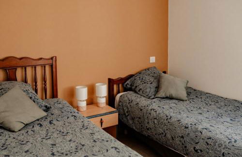 Gîte Terre - 1-4 pers, à 20 mins de Vulcania et du Puy-de-Dôme, 35 mins du Sancy - Foto 13