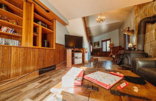 Majestic Home in Hocking wPool Jacuzzi Basketball - Foto 3