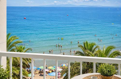 Beachfront Salou apartment with sea view - Foto 23