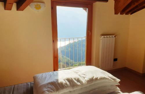 EnjoyIseoLake - Soffio Di Rugiada - spacious terrace with Lake view - Photo 13