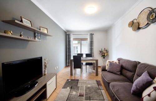 Corrente do Oudinot perto da praia - Foto 1