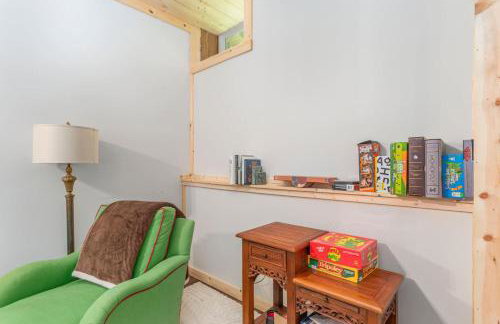 Secluded Cabin with Quality Furnishing and Hot Tub - Foto 47