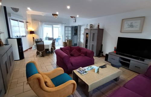 Grande maison familiale 300 m de la plage et du centre - Foto 1