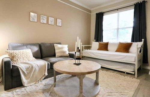 Stylish Sanctuary King Beds Upscale Condo - Foto 7