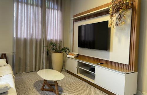 Apto no centro de Maringa com garagem - Foto 1