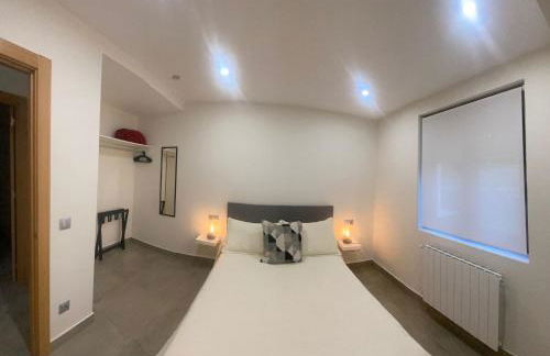 APARTAMENTOS EL ROJU - Foto 43