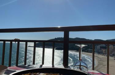 Apartamento en primerísima línea de playa con espectaculares vistas Netflix, Prime y Disney - Photo 6