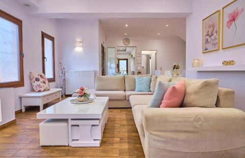 Elena Luxury Suite Agios Stefanos - Foto 13