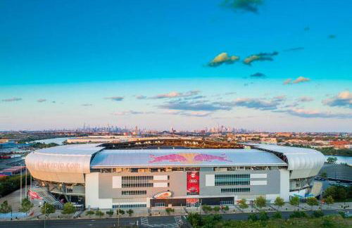 Cozy Stylish retreat - NYC & NWK w free parking - Foto 18