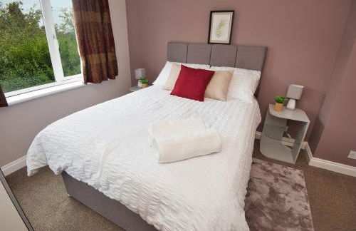 Cosy 3 bed with Parking- Family and Contractors - Foto 17