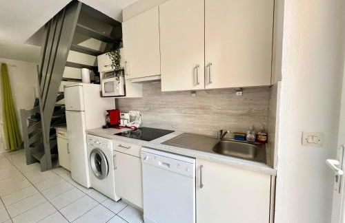 BARCARESA-Villa de Louis piscine vue mer, Lydia et plage - Foto 19