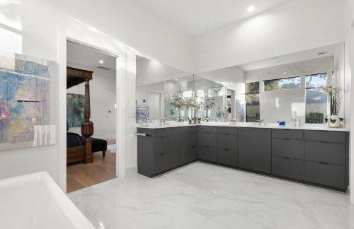 NEW! Luxury Pool Retreat & Casita in Midway Hollow - Foto 21