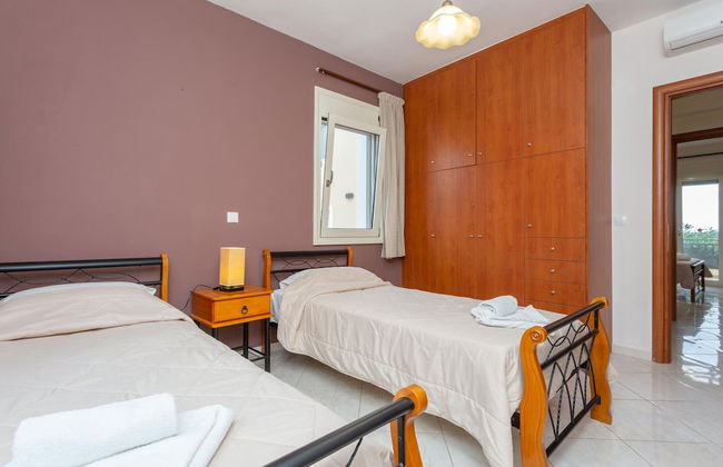 Villa Mary Large Private Pool Walk to Beach Sea Views A C Wifi - 1975 - Foto 26