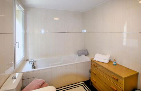 Lovely Home In Saint-Péray With Sauna - Foto 22