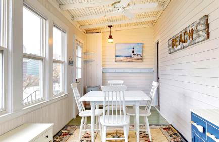 Driftwood Cottage by Bayley Vacation Rentals - Foto 16