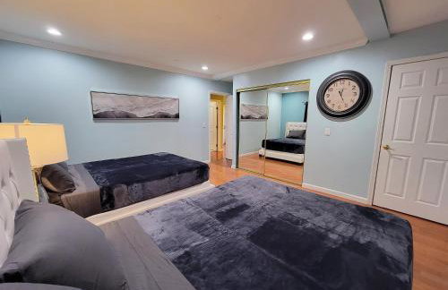 3 bedroom guest suite first floor unit with nice patio area right next to the MrC Hotel 10 minutes from Rodeo Drive Washer Dryer WIFI and more - Foto 20