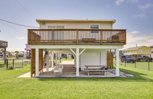 Walk to Terramar Beach! Home with Pool and Dock Access - Photo 31