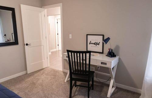 Brand New 2 Bed with Office - Foto 25