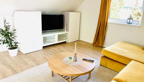 55m2 Chemnitz Rabenstein Kids Welcome, Wifi, Privater Parkplatz, Waschmaschine, Babybett, Klimaanlage - Foto 2