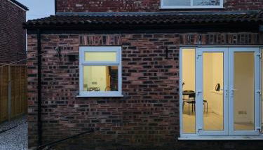 Modern 3-BR Home on Edge of City Center With Free Parking - Foto 5