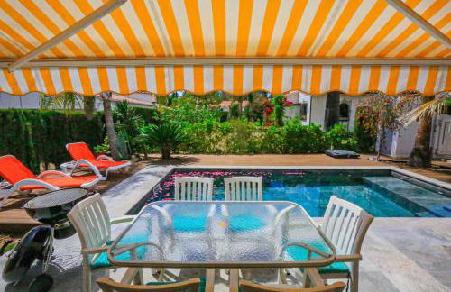 LITORAL COSTA DORADA - VILLA MONET Only families - Photo 28