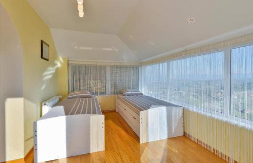 Cozy Home In Novi Marof With Sauna - Foto 31