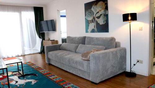 NEU Executive Stay 90m2 Balkon Lift Zentral Parkplatz - Foto 4