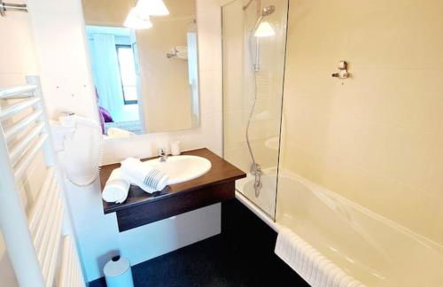 Le Valmy: appartement lumineux au pied du métro - Foto 8