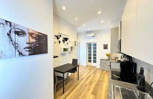 ROYAL HOUSE - Parcheggio gratuito e Wi-Fi - Photo 26