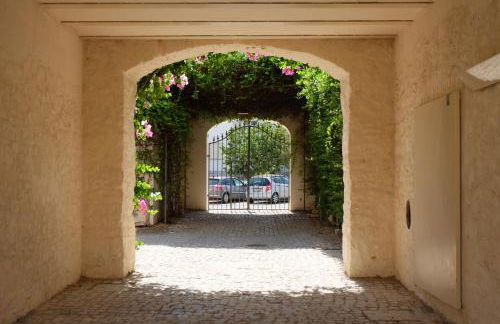 Flattered to be In Algarve - Foto 132