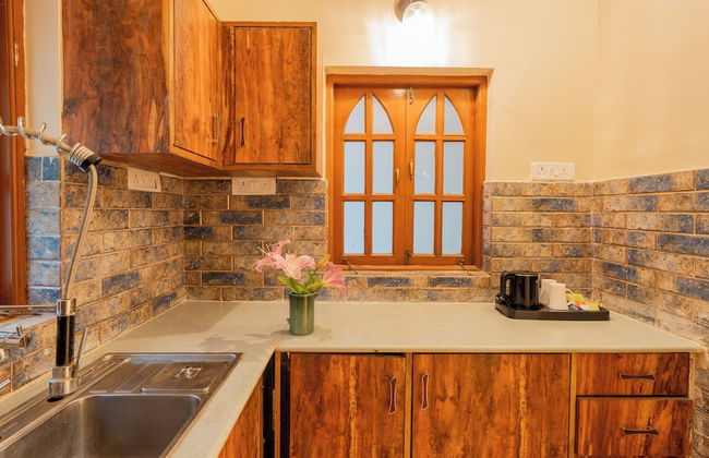 Emperor Ozran by Alaya Stays - Photo 76