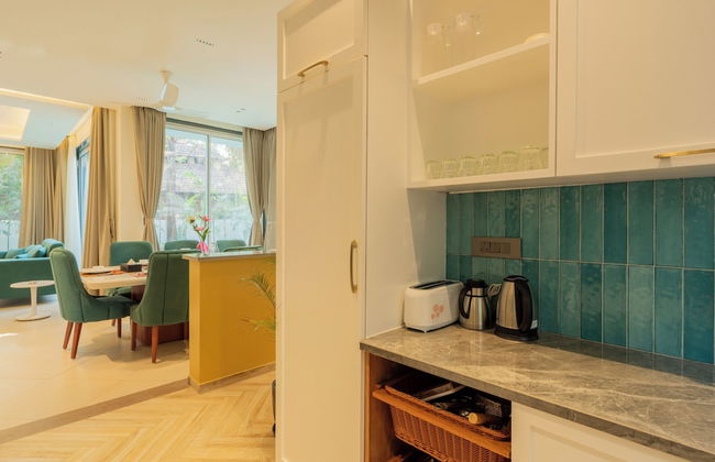 ELIVAAS Laguna Camellia | Luxe 4 BHK Villa Near Popular Beaches with Private Pool - Photo 51