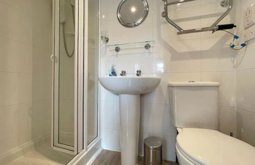 Salcombe - 2 bedroom flat, fantastic harbour views - Foto 4