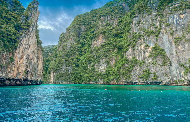 Excursión a las islas Phi Phi en lancha rápida - Foto 1