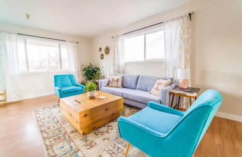 Turquoise Twin ★Vacation COS★3 King Beds★Near AFA - Foto 11