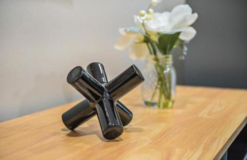 Chic 4BR Dwelling with Backyard in Philadelphia - Foto 22