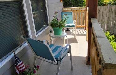 SPACIOUS TOWNHOUSE MINUTES FROM DOWNTOWN SA. - Foto 15