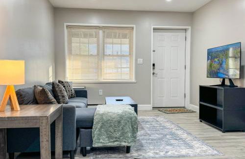 Maple M- NEW-Mins to DHMC/ Hanover/Lebanon NH - Foto 7