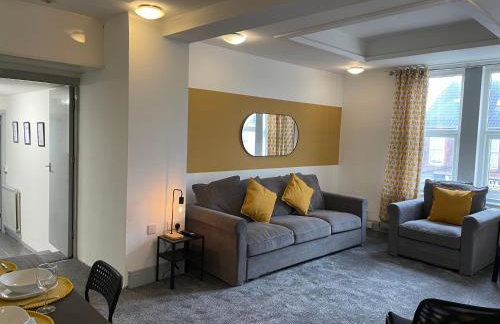 Westm-3 Bdrm 3 bathrooms 1 EnSuite Fab for contractors Free Parking and Wi-Fi - Foto 3