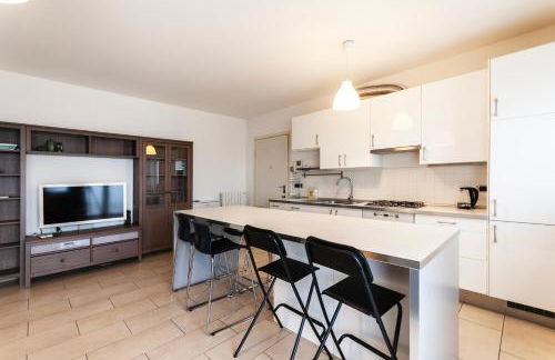 Youhosty-Mezzofanti 24 - Foto 17