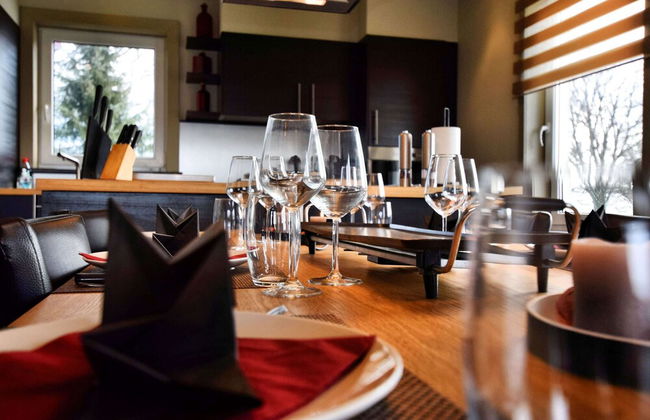 Beautiful, Luxury Home with Sauna, Hot Tub, Private Bathrooms - Foto 42