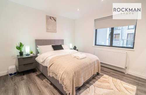 Royal Oak Apartments 3 - Secure Parking - Perfect for Contractors - 2 Bedroom - 2 Bathroom - Fast Wi-fi - Long Term Stays - - Foto 6