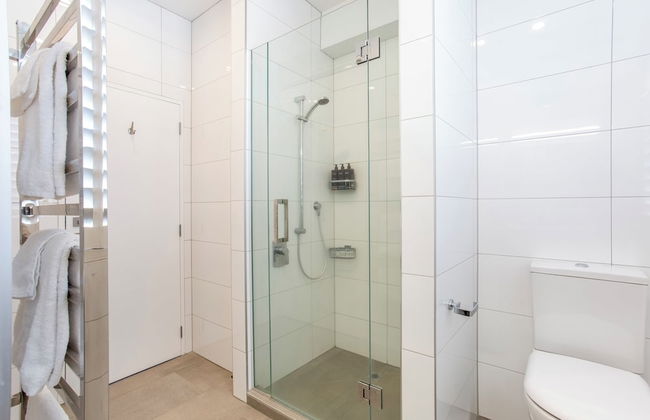 Auckland Luxe Haven - Photo 24