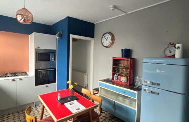 Inalong - Quirky property with sea views above an Ale House - Foto 8