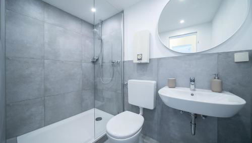 Apartment - Central with kitchen - Balcony - Fair - Foto 4, towels, Shower