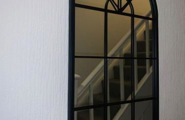 Modern 3-BR Home on Edge of City Center With Free Parking - Foto 7