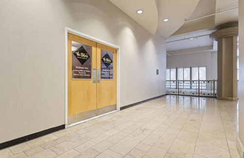 New Downtown Indy 3BR Retreat Sleeps 10 - Arcade - Foto 9